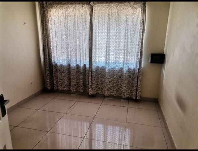 4 BEDROOM HOUSE FOR SALE IN SHALLCROSS
